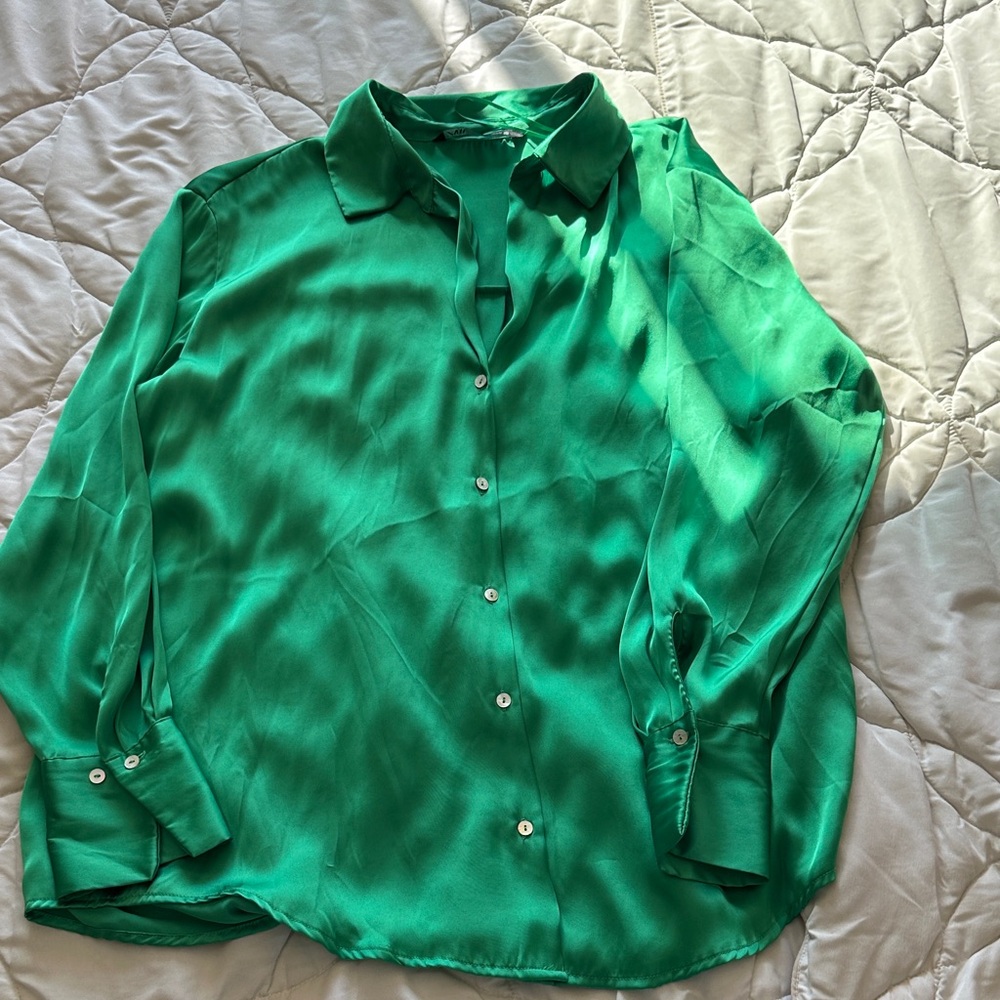 Zara Women’s silk Green Shirt